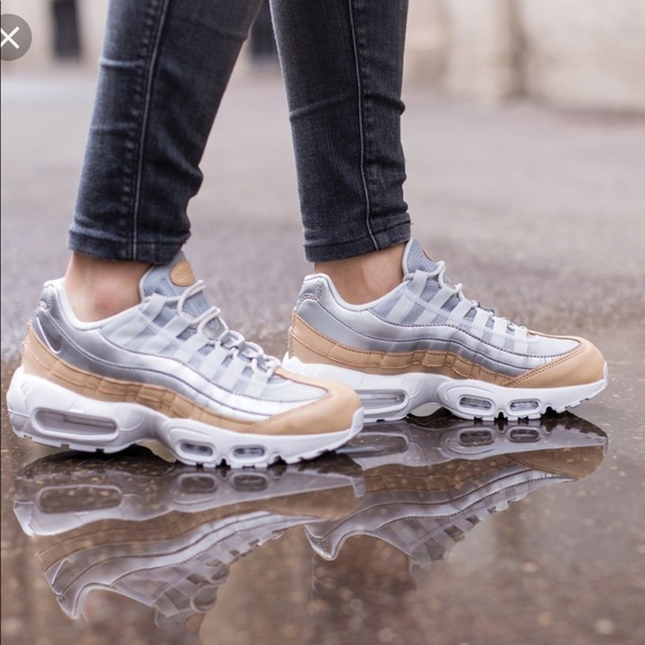 Nike Shoes - NWT Nike Air Max 95 SE PRM Pure Platinum WMNS